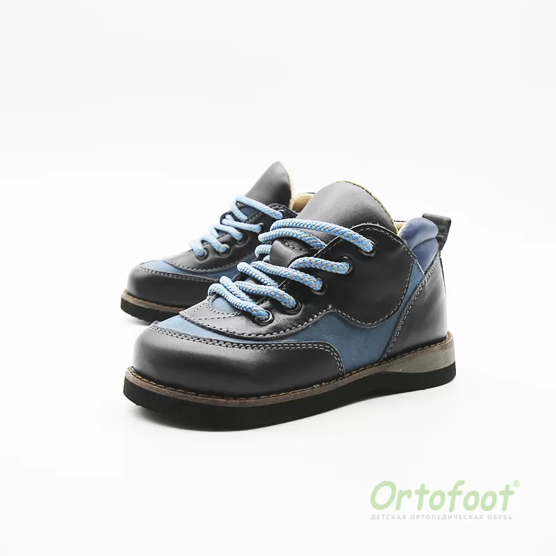 Дитячі ортопедичні кросівки антиварусні 402 на шнурках Ortofoot синьо-чорного кольору