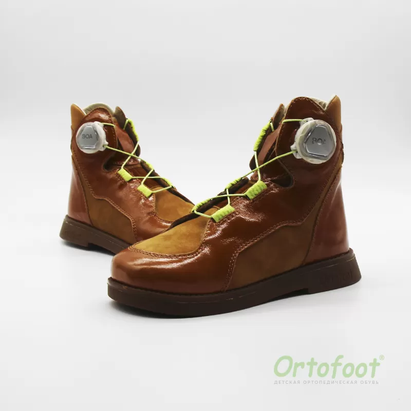 Дитячі ортопедичні черевики 620 BOA на флісі рудого кольору Ortofoot