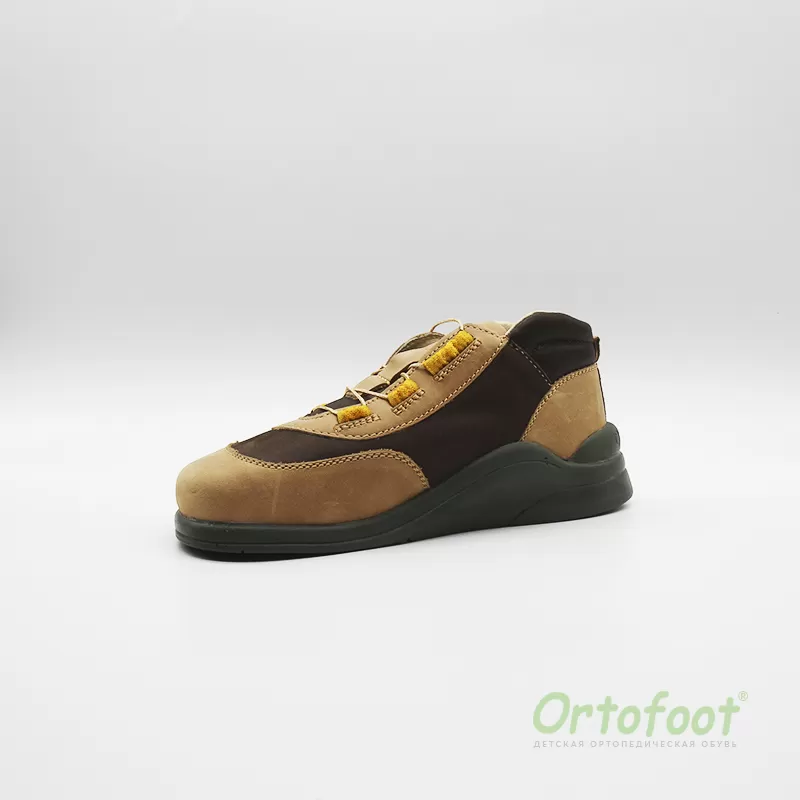 Дитячі ортопедичні кросівки L-Active BOA System 410 Ortofoot коричневого кольору із зеленою підошвою